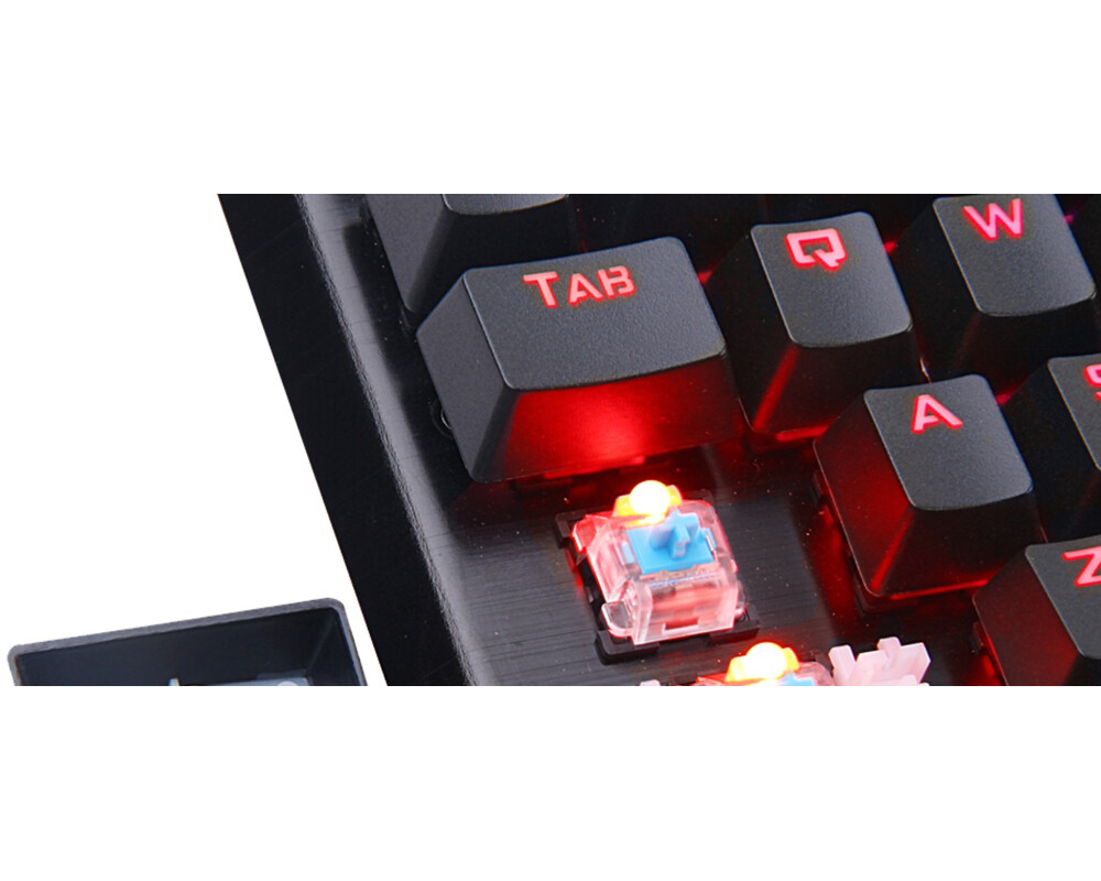 Клавиатура Redragon Indrah механична геймърска RGB K555-BK Blue Switches 4